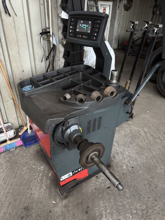 Masina echilibrat roti