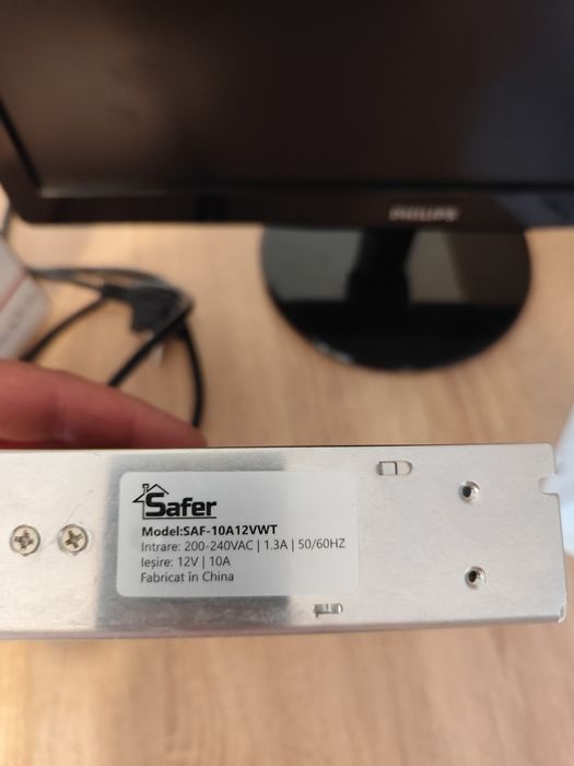 Sistem de camere supraveghere