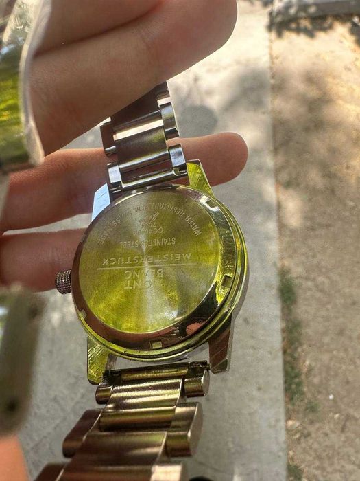 Часы Montblanc Оригинальные в хорошем состоянии, рабочие.