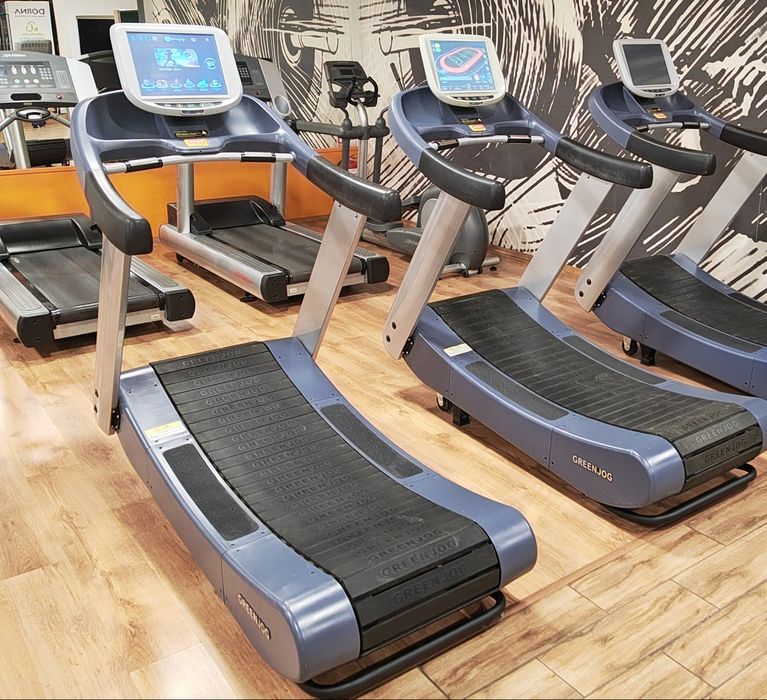 Banda alergare profesionala curbata sali fitness, culturism, crossfit