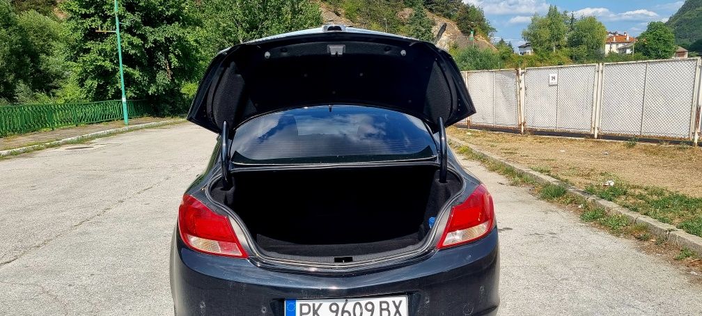 Опел инсигния opel insignia 2.0 dcti