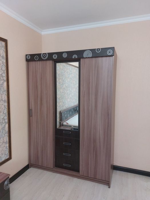 Спальная мебель с кроватью