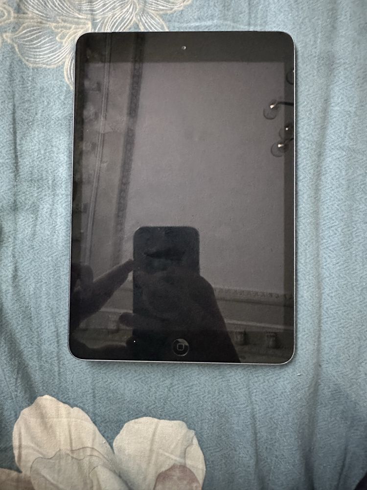 Айпад ipad в хорошем состоянии