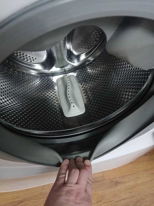 Hotpoint ariston 11кг.с сушкой