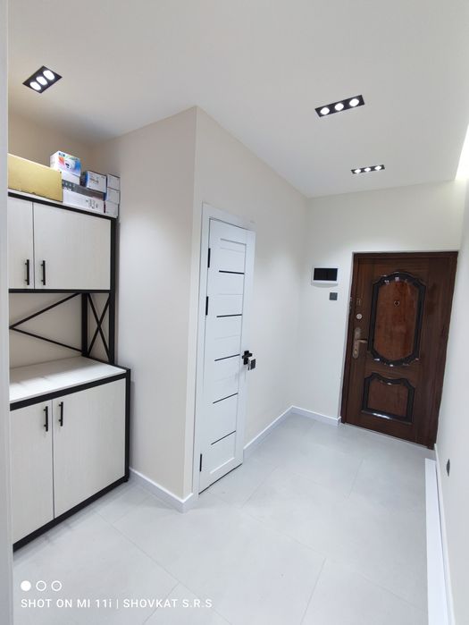 Офис 2 комнаты 50м² Кушбеги Башлык Аэропорт 1 линя вдоль дороги