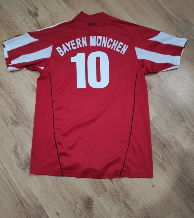 Tricou Adidas Bayern München mărimea 176cm (S)