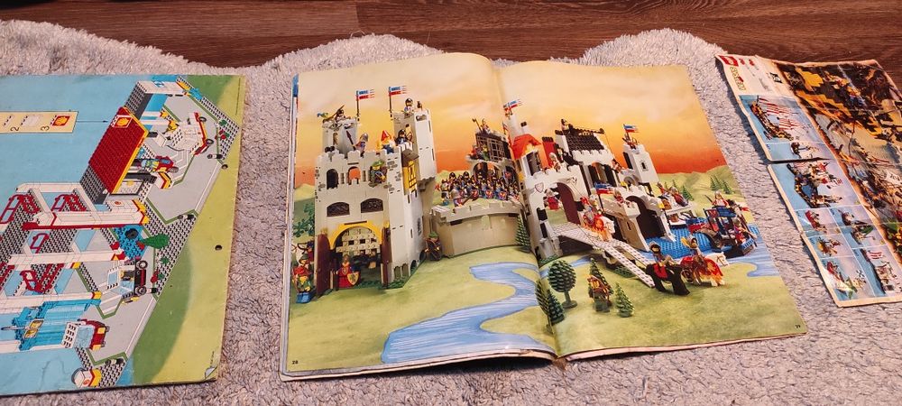 Carte cu seturi de constructi lego vintage