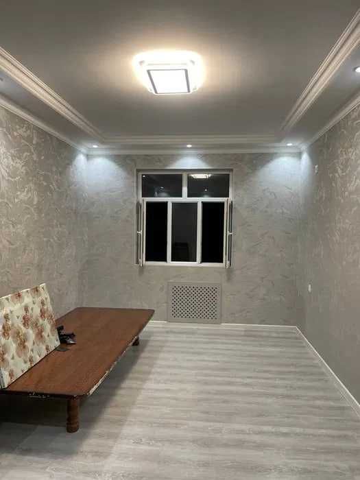 СРОЧНО !! Продается квартира в Яшнабаде 3/4/4 (63 кв/м ) Асалабад 1