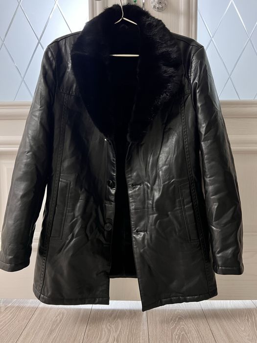 Продам мужской кожены куртка