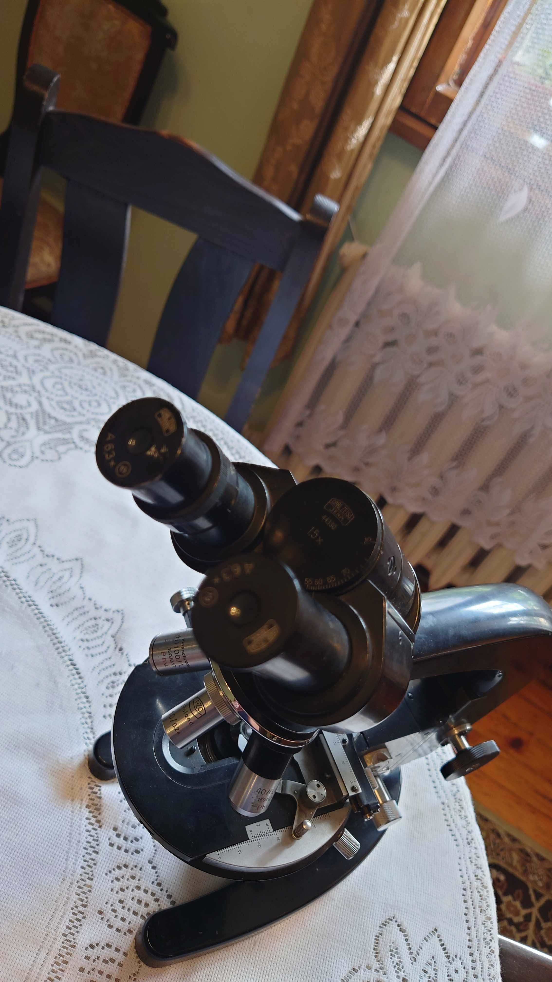 Бинокулярен микроскоп Carl Zeiss Jena