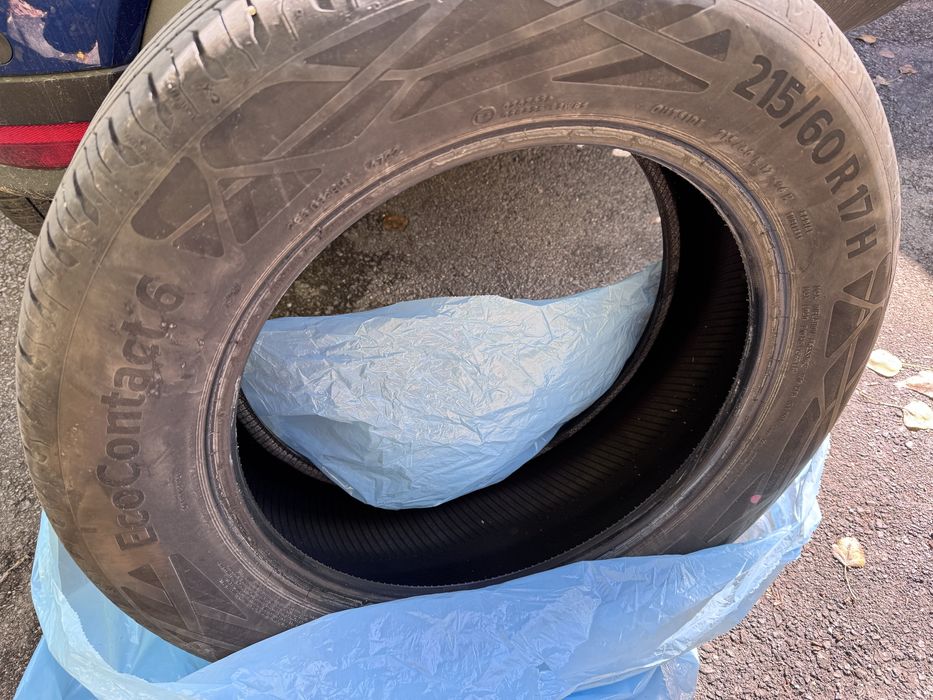 Продавам летни гуми  215/60R17 Continental