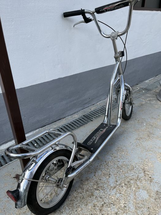 Trotineta retro Torro