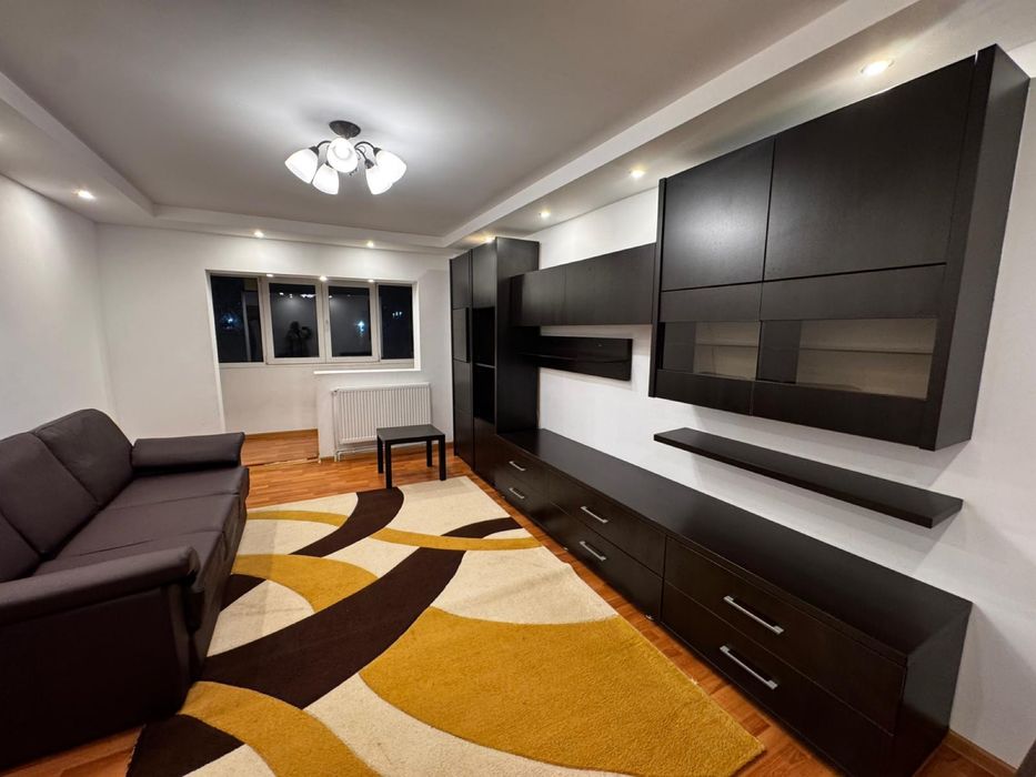 Persoană fizică, Ap 2 camere, decomandat, renovat, utilat, piata Dacia