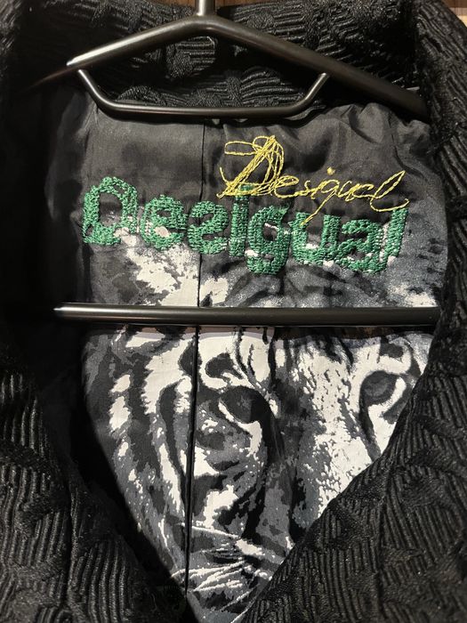 Дамско палто Desigual