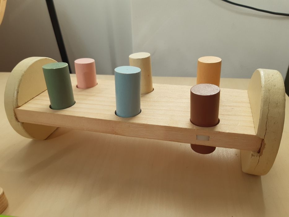 Лот дървени бебешки играчки