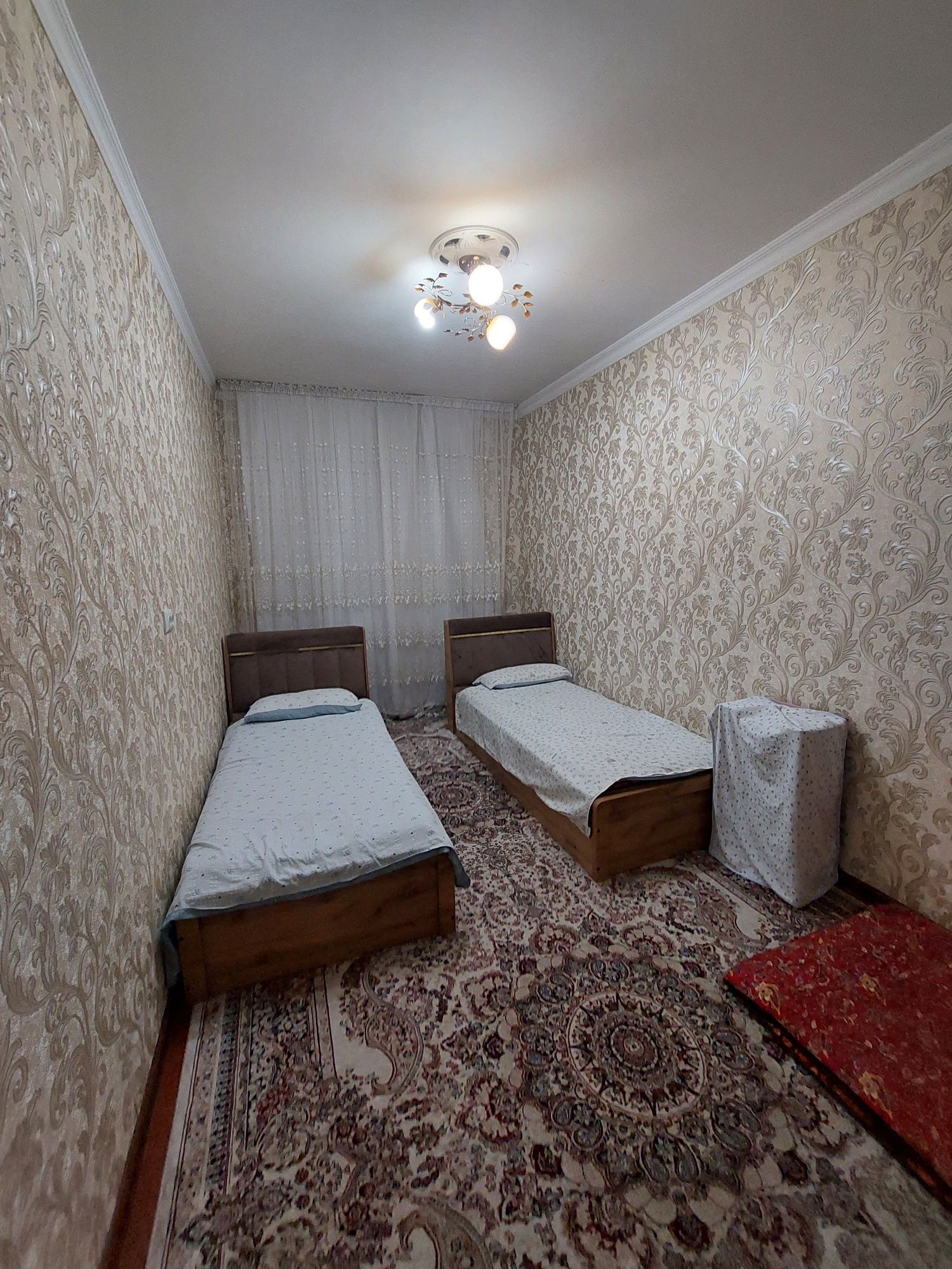 Kora kamish 2/1 da 4/1/4 balkon remont yaxshi srochna sotiadi