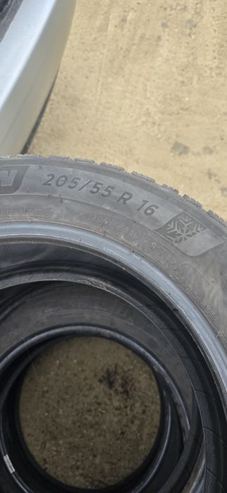 Продавам Зимни Гуми 16"