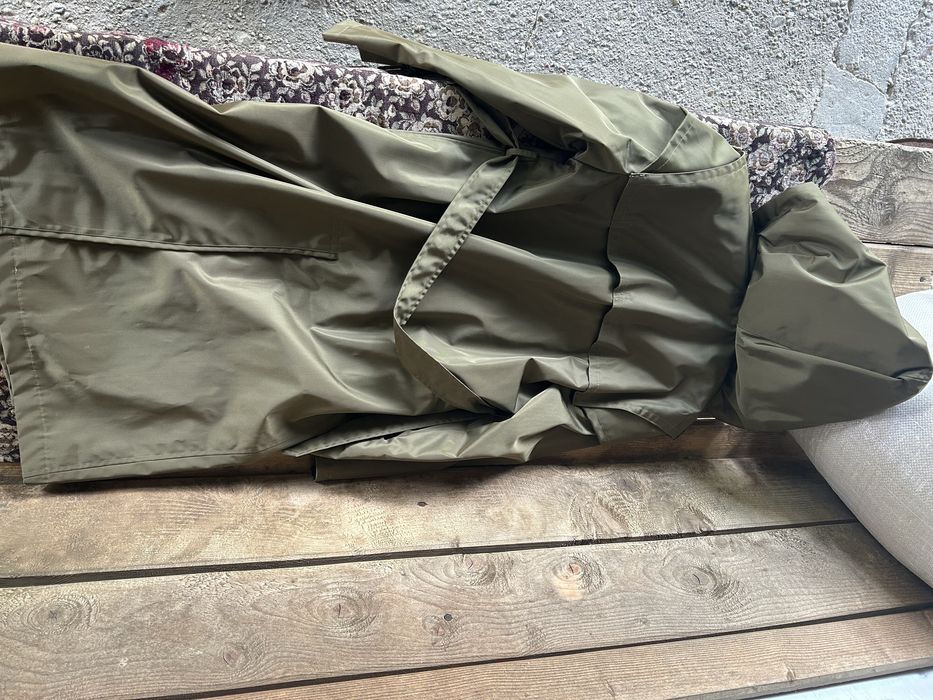 Pelerina militara romaneasca de ploaie