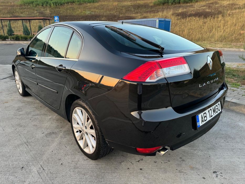 Renault Laguna III 2.0 Dci 150 cp