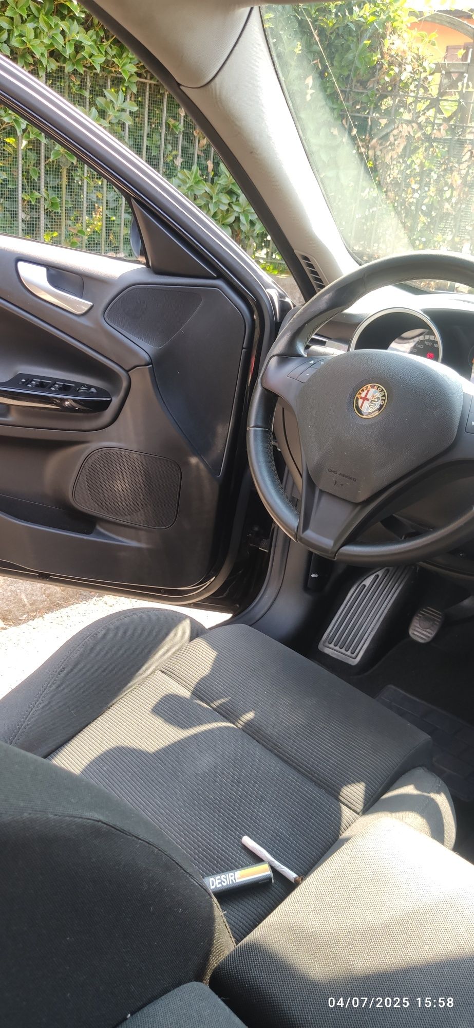 Vând Alfa Romeo Giulietta Distintive