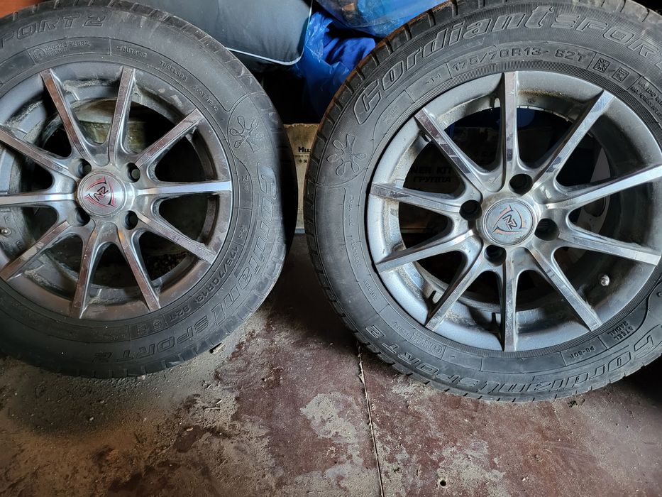 Продам диски с резиной