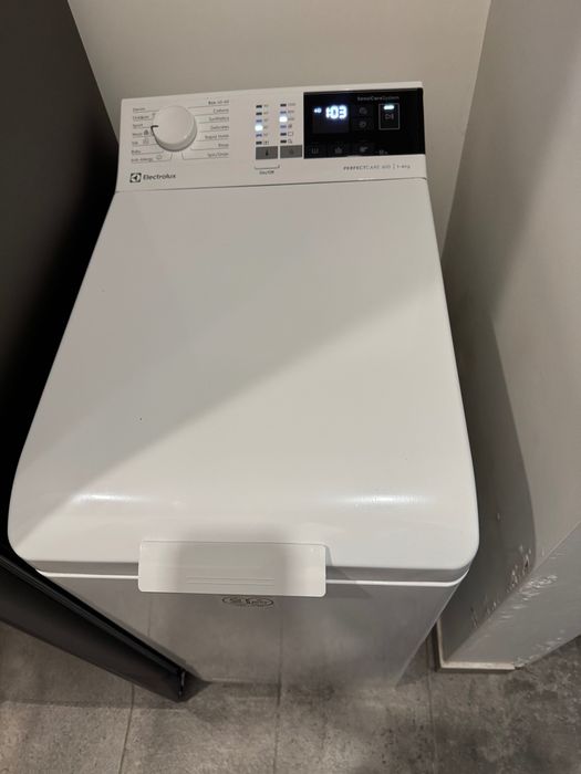 Mașină de spălat verticală Elecrolux