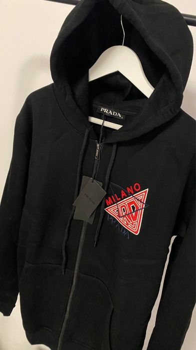 Stoc hanorac barbati Prada