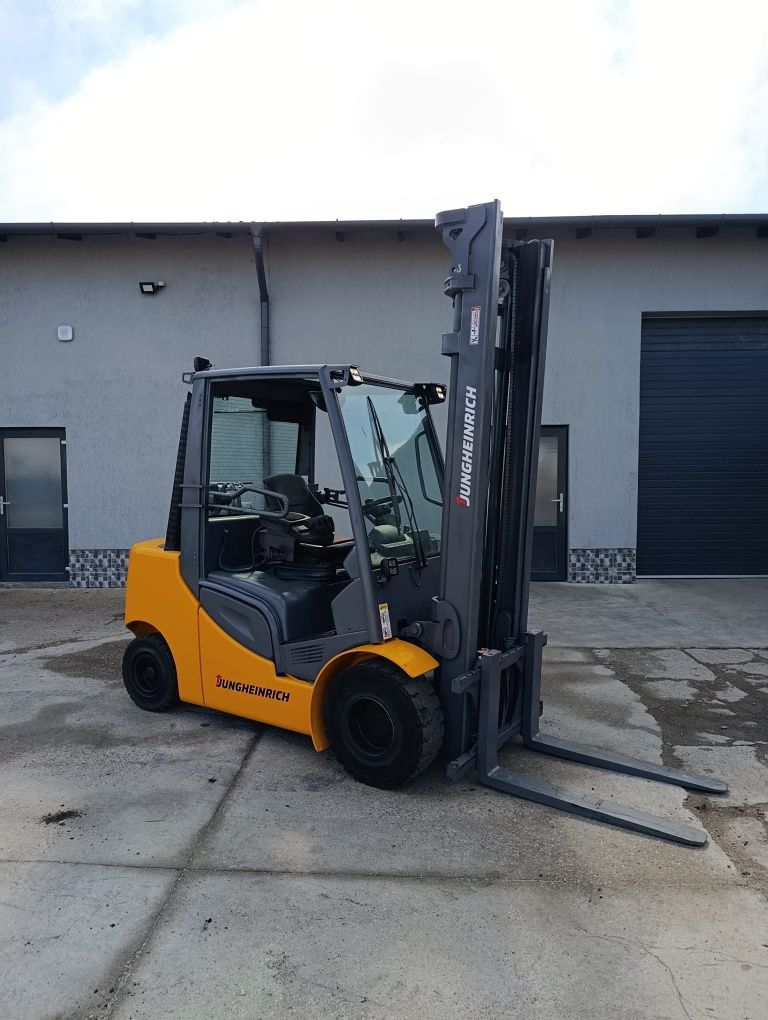 Motostivuitor GPL JUNGHEINRICH  TFG 435