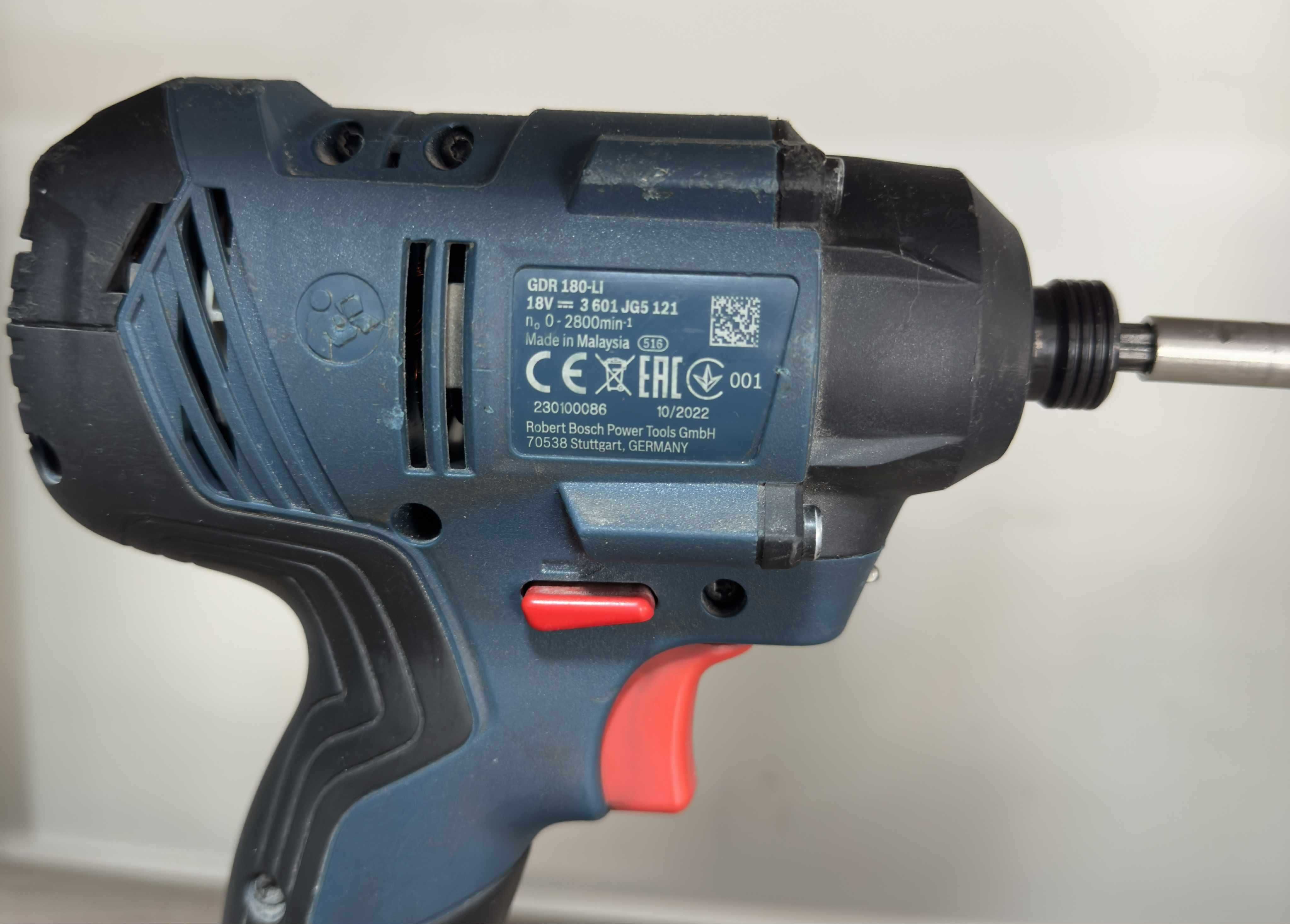Продавам Акумулаторен гайковерт BOSCH GDR 180-LI 2 с батерия