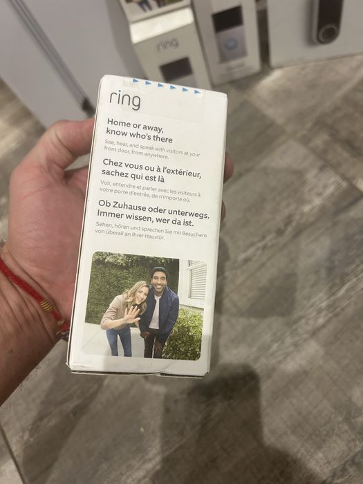 Звънци с камера Ring