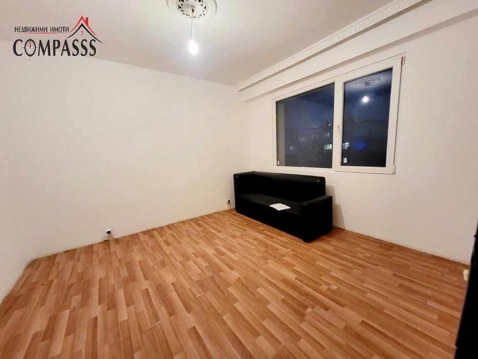 Продава се Двустаен апартамент в Добрич, Дунавите - 68 кв.м за 713 €/кв.м - Снимка #2