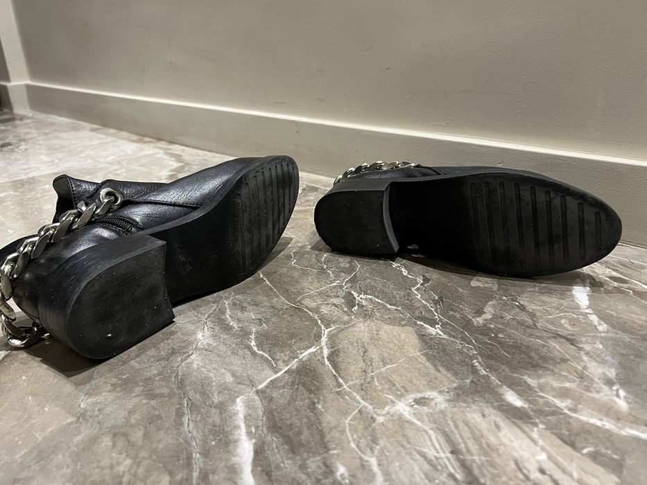 Zara кожени боти с верига - 38 номер