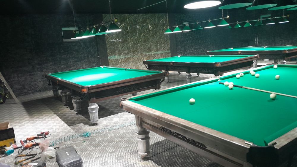 Billiard stollari