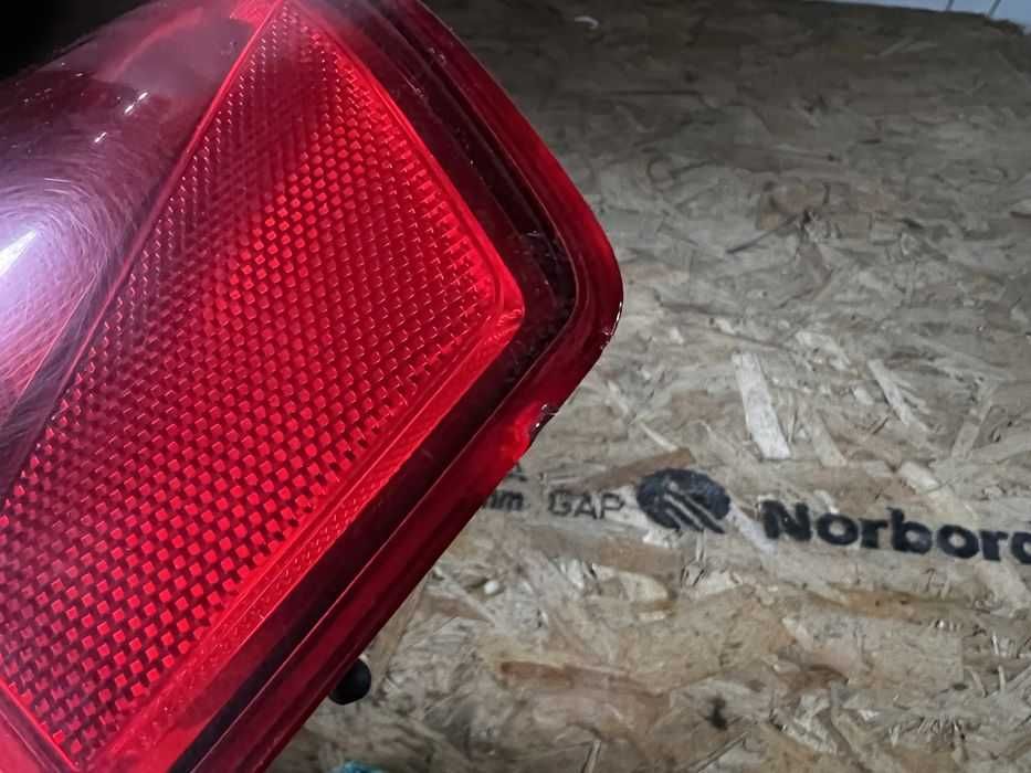 Lampa stop seat toledo an 2013