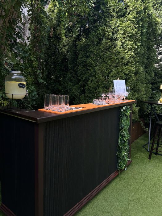 Bar Mobil / Cocktail Bar + Tort Shot-uri pentru evenimentul tau.