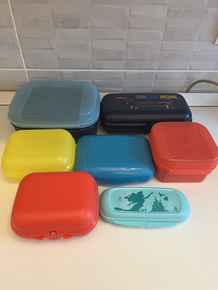 Port sendvis Tupperware