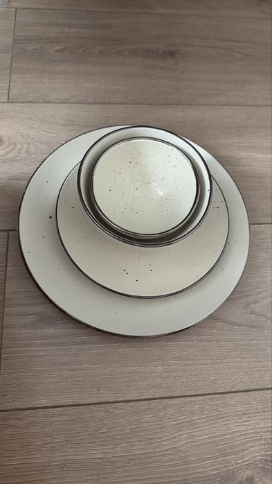 Комплект столовой посуды на 6 персон