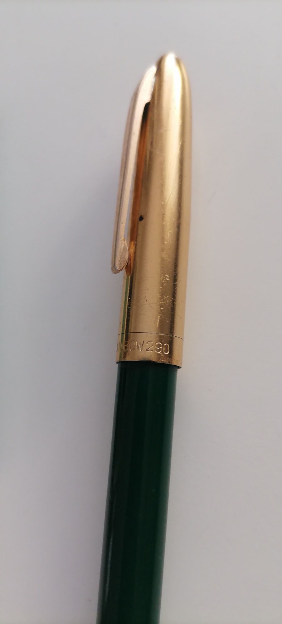 Lot 2 stilouri de colecție RAINBOW (202 și 290)