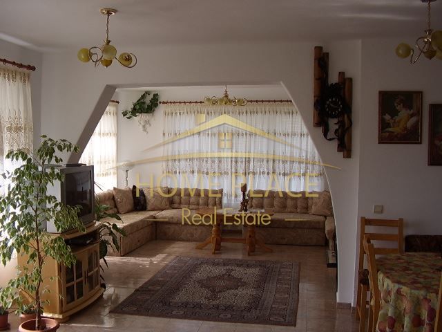 Къща с механа в с. Близнаци.