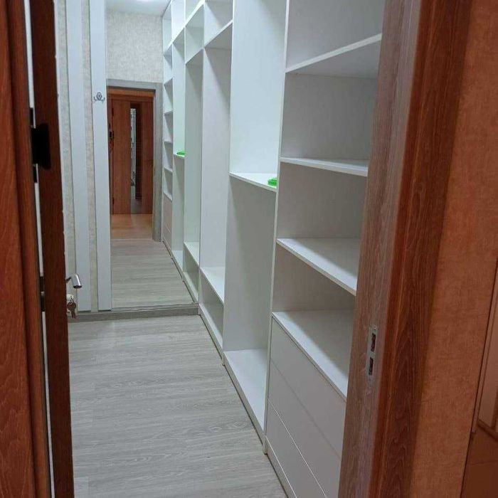 Сдаётся 2- комнатная квартира на ул. Нукусская 316*