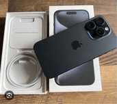 - iPhone 15 Pro Max black Titanium -98% Baterie- Garantie