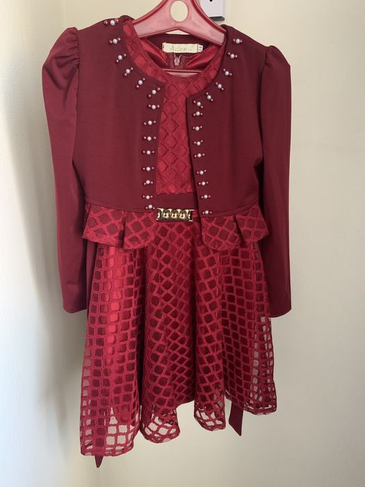 Платье на девочку 7-8 л 130-135 см