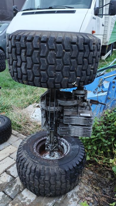 Cutii viteze hidrostatice și manuale tractorașe gazon