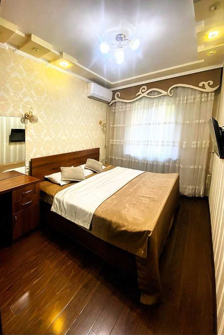 Чилонзорда кунлик квартира метрога якин комфорт ва барча шароити билан