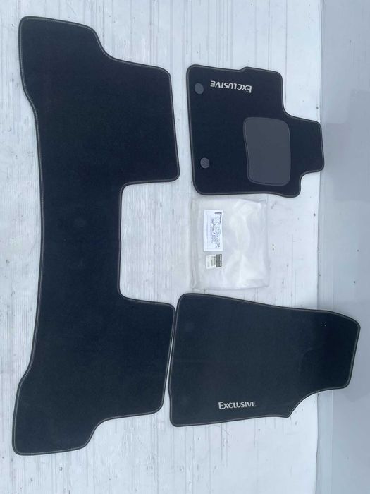 Set presuri covorase Dacia Logan 1 noi originale Dacia Exclusive