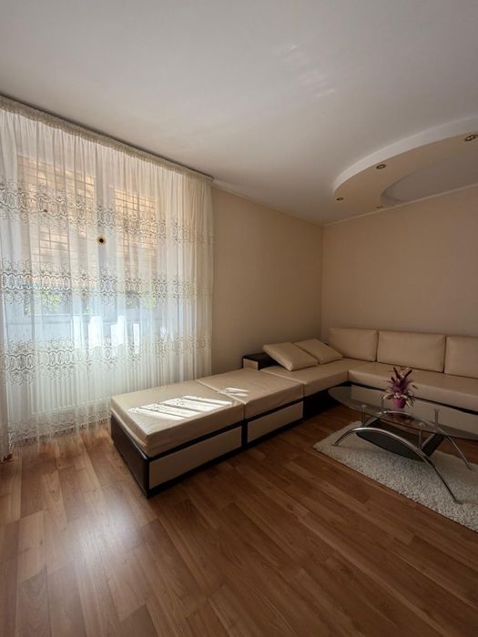 Apartament cu 2 camere decomandat 60 mp Termo