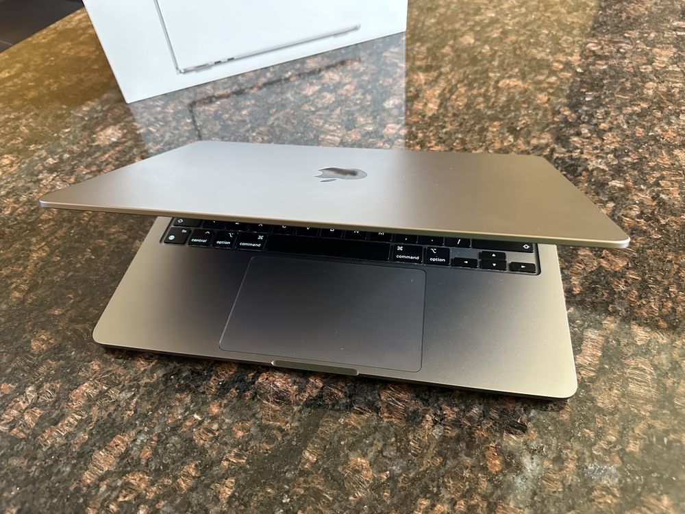 Macbook Air M3 512gb