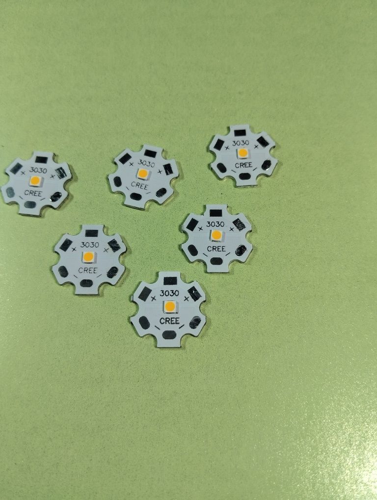 Светодиод cree 3030. Led cree 3030. Светодиод для фонариков.