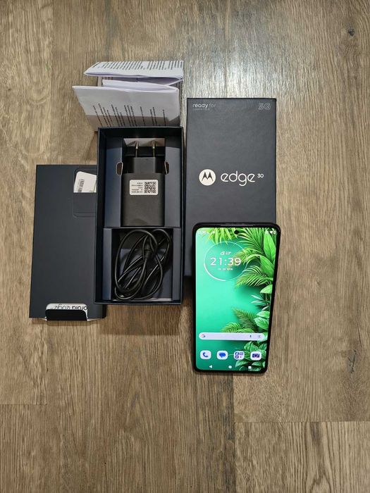 Motorola edge 30