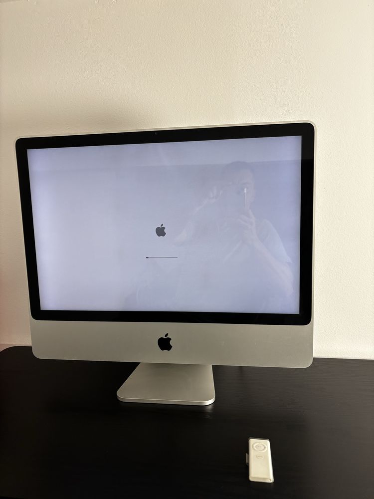 Apple iMac 2 in 1 iMac "Core 2 Duo" 2.4 24" (Al) monitor + Pc